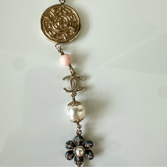 CHANEL long necklace with coins Authentic - Picture 4 of 10